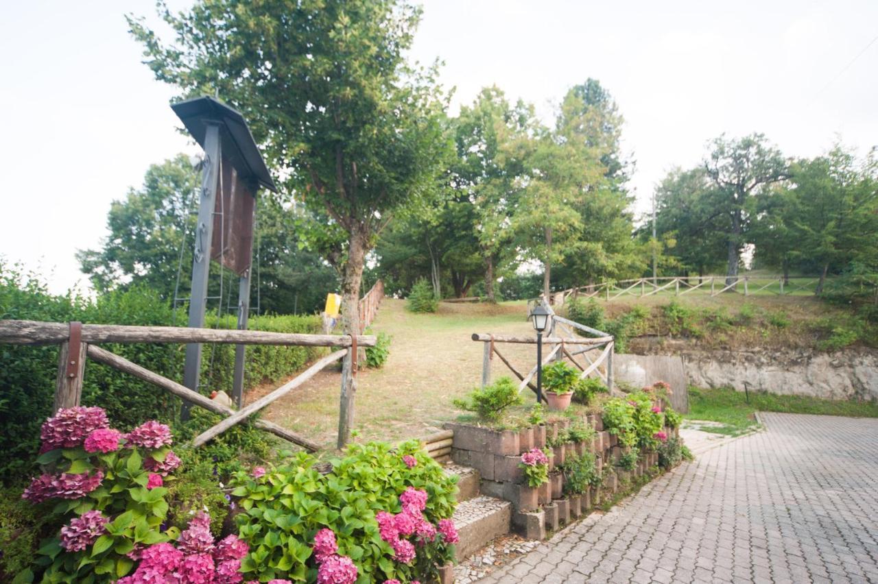 Bed and Breakfast Il Castagno Монтемонако Экстерьер фото
